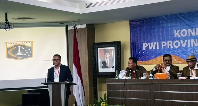 Kesit Budi Handoyo Umumkan Jajaran Pengurus PWI Jaya 2024-2029