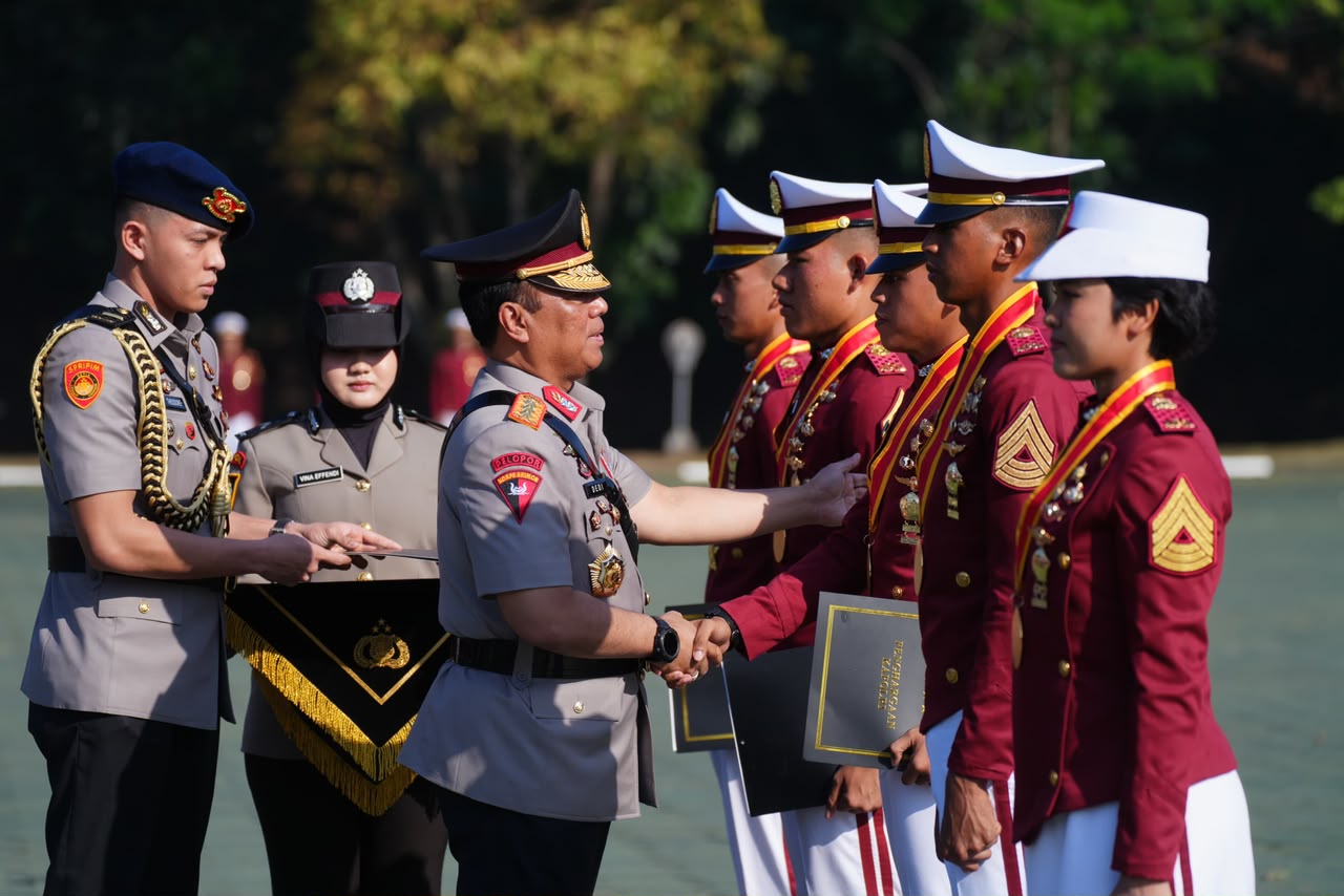 Latar Belakang Sosial Tak Jadi Penghalang untuk Berprestasi: Adnan, Anak Kuli Bangunan Raih Predikat Ati Trengginas di Akpol Batalyon Ksatriya Hawin Sarwahita